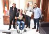 Reconoce Ayuntamiento al atleta paralímpico Diego López