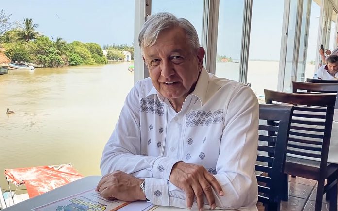 amlo-casitas-veracruz